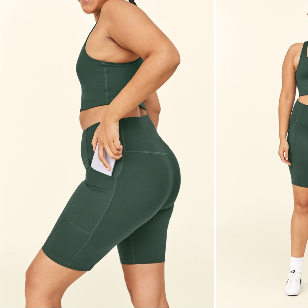 Girlfriend High-Rise Pocket Bike Shorts in Moss